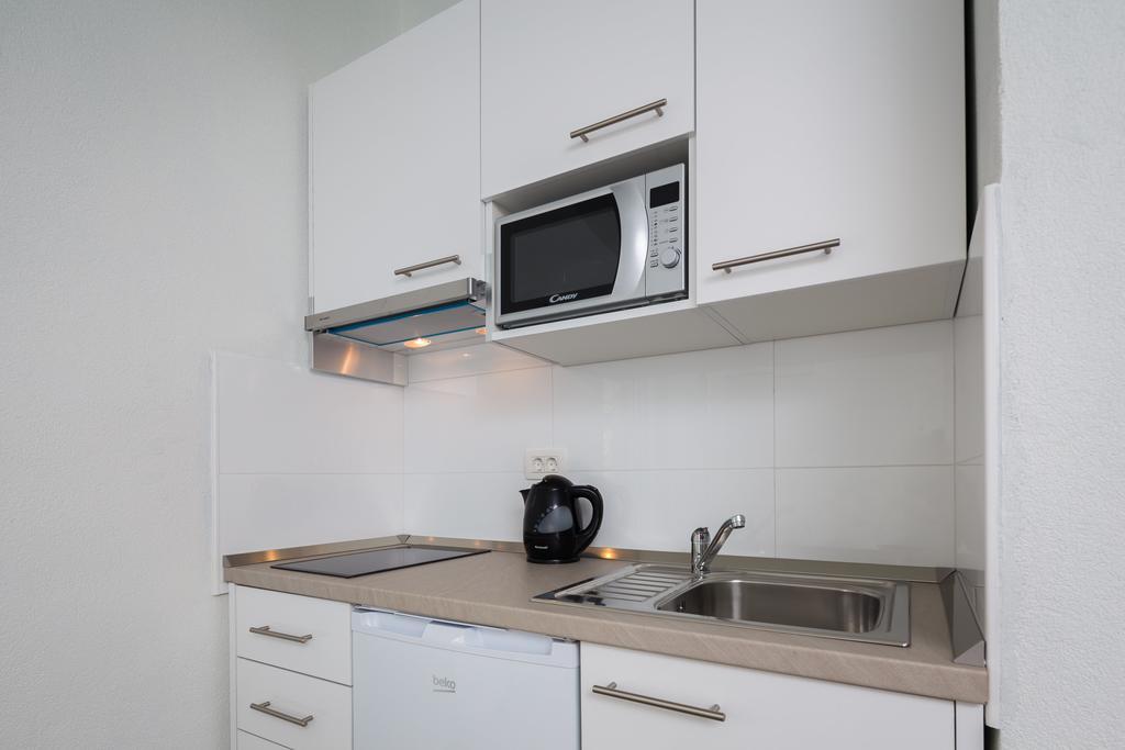 Apartments Panorama Lokva Rogoznica Bagian luar foto